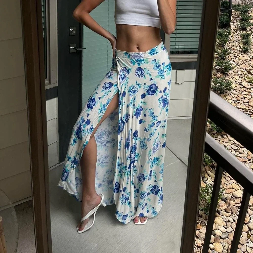 Olivaceous floral maxi skirt - Picture 2 of 5